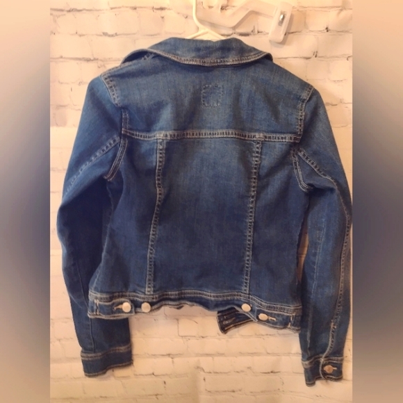 Women's Old Navy Jean Jacket - Picture 2 of 3